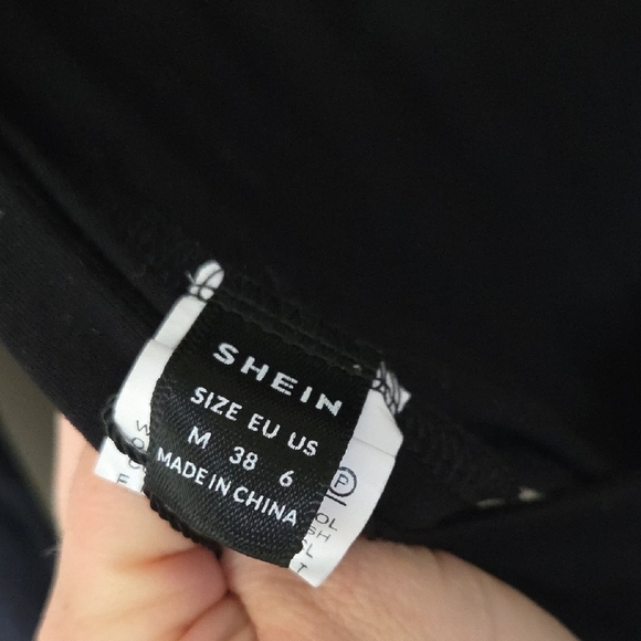 Shein Open Back Black Long Sleeve Bodysuit Size 6 - Picture 3 of 3